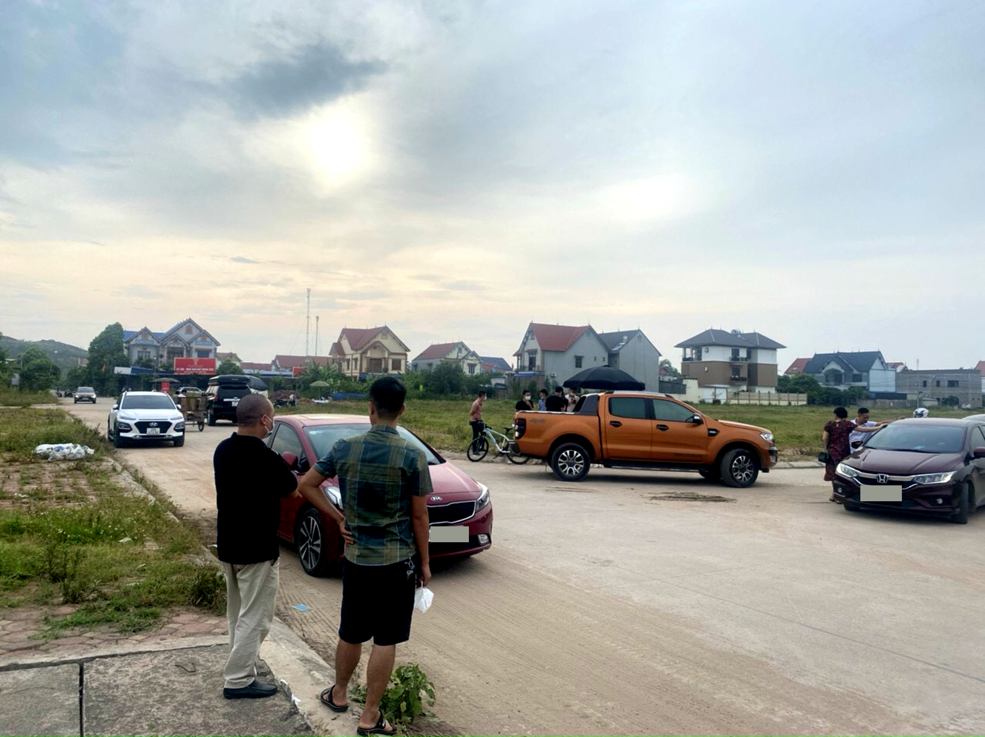 Cơn sốt đầu tư đất vùng ven